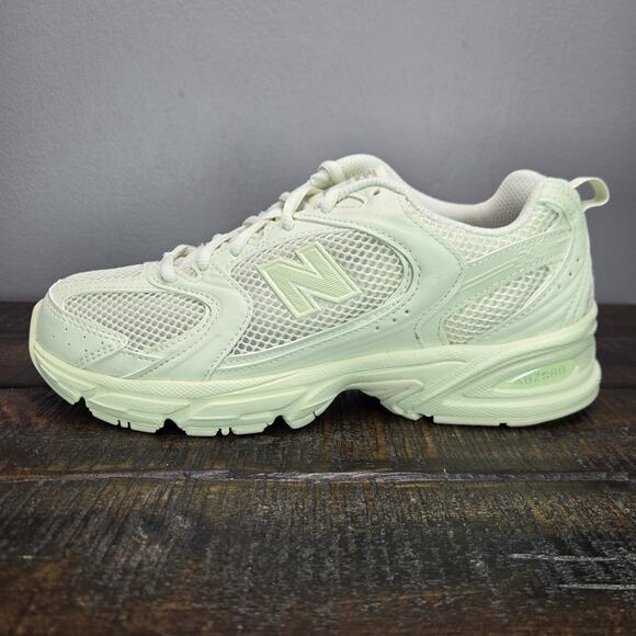 NEW New Balance 530 Womens Size 8 D Running Shoes U530TBB Gray Mineral Green - Picture 7 of 12